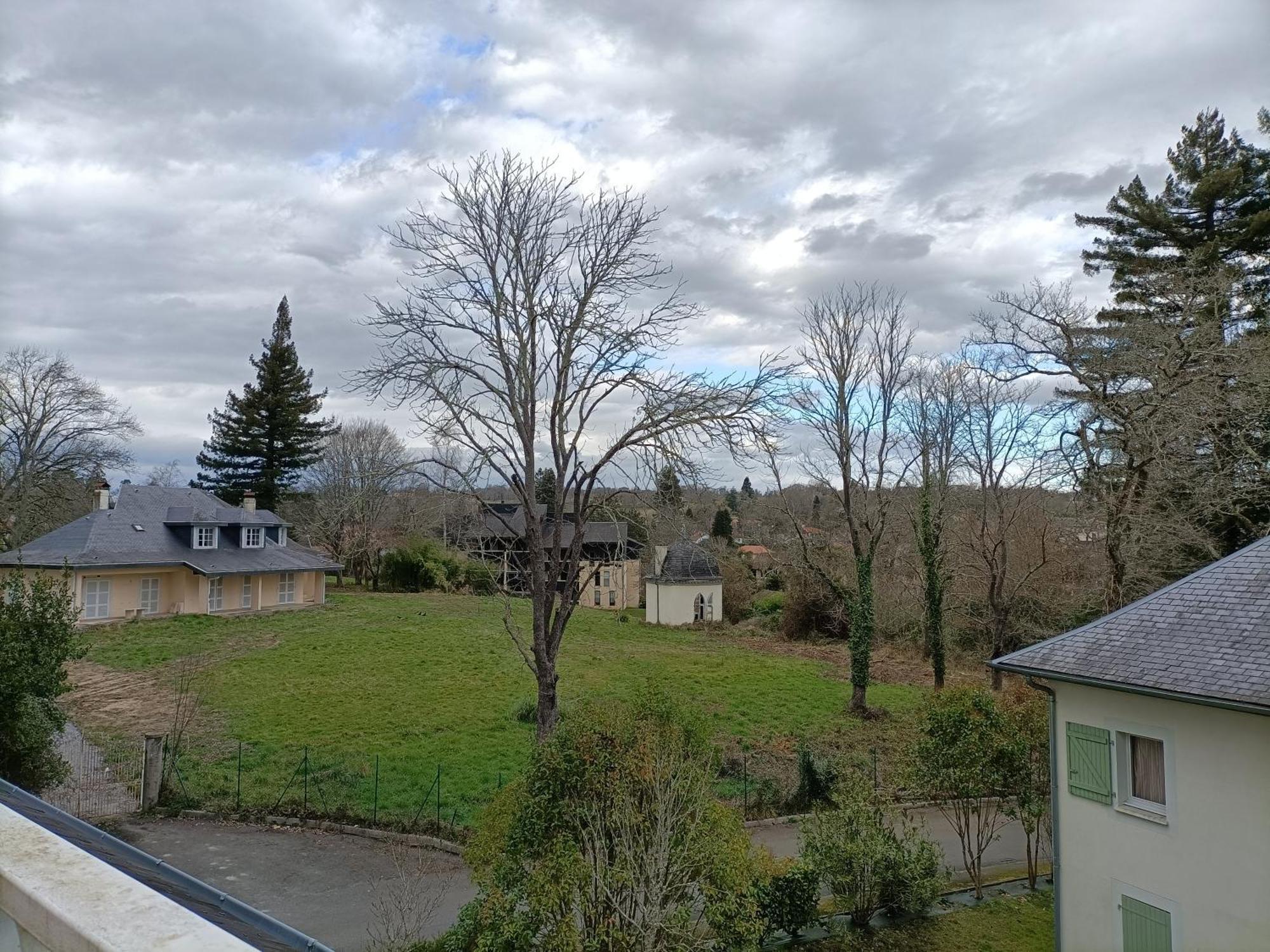 Residence De La Source By Euclenima Salies-de-Béarn Δωμάτιο φωτογραφία