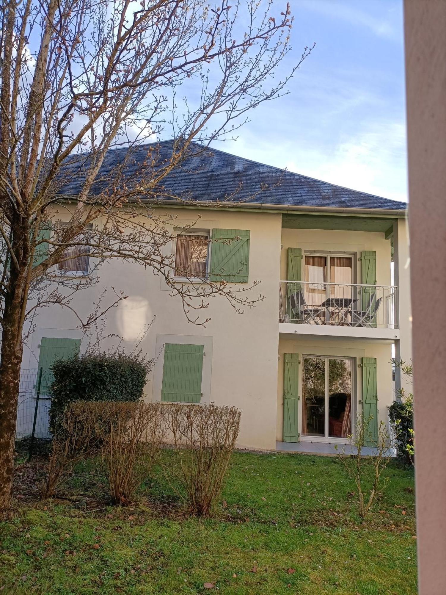 Residence De La Source By Euclenima Salies-de-Béarn Δωμάτιο φωτογραφία